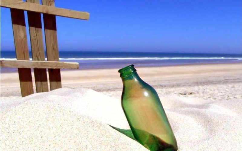 Puzzle Botella en la playa